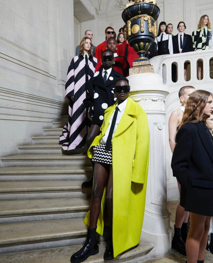 Tendência de Moda - Desfile Maison Valentino